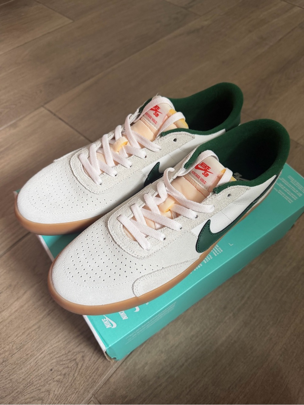 Nike SB Heritage Vulc ( box without lid )